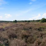 Amazing In Semesterbostad Voorthuizen
